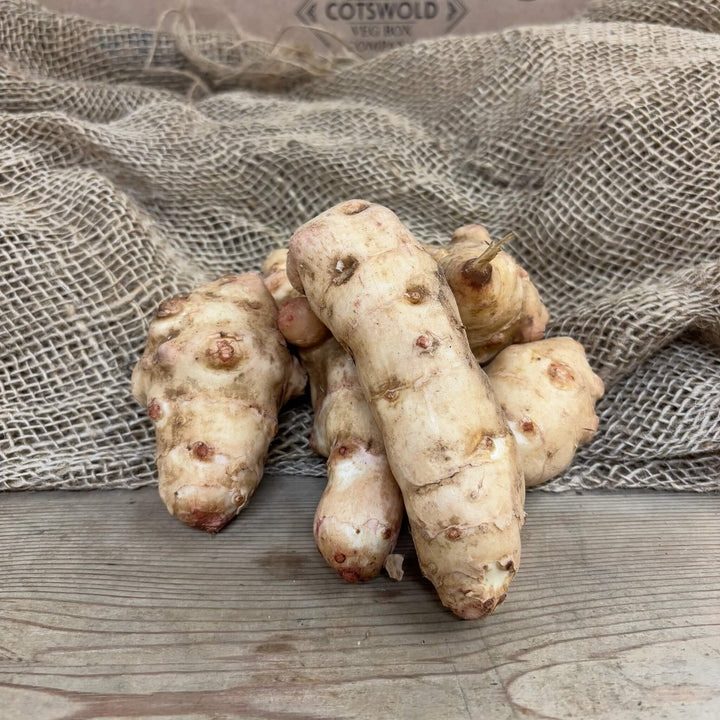 A cluster of Jerusalem artichokes.